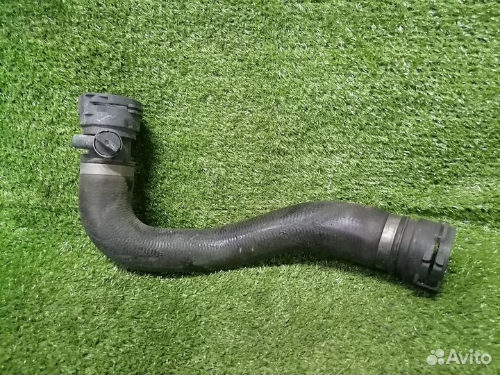 Патрубок охлаждения (радиатора) 4F0121055F Audi A6