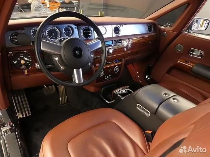 Rolls-Royce Phantom 6.8 AT, 2011, 31 324 км