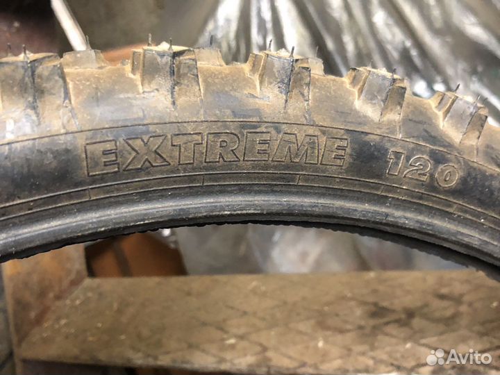 Зимняя шипованая резина на велосипед nokian