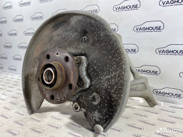 Ступица задняя левая Audi A7 4G 3.0 tfsi CGW 2011