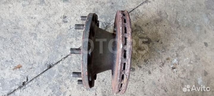 Ступица передняя DAF XF 105 2010