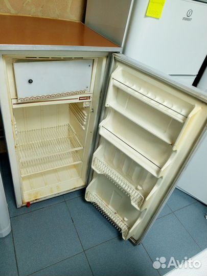 Холодильник полюс 7