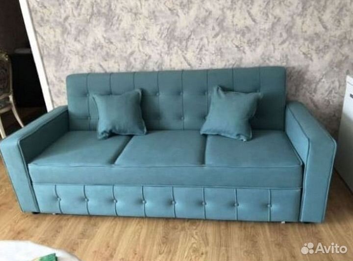 Прямой диван в наличии