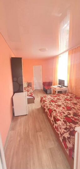 Дом 210 м² на участке 8 сот.