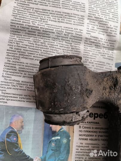 Нижний рычаг передней подвески Lexus gs awd 2010