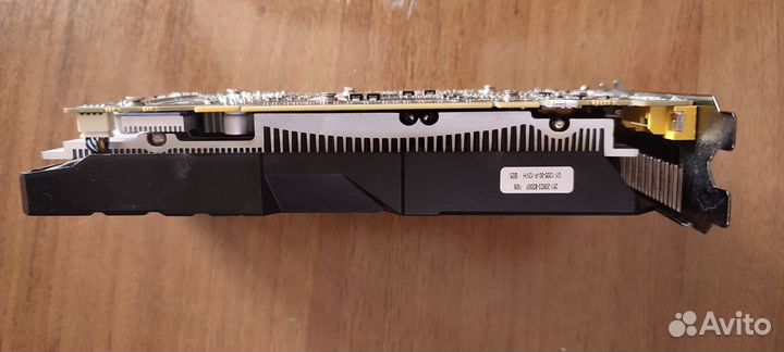 Видеокарта GTX 1060 5GB Gigabyte / Zotac