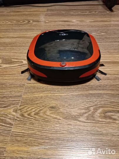 Робот-пылесос Rekam RVC-1555B, красный/черный