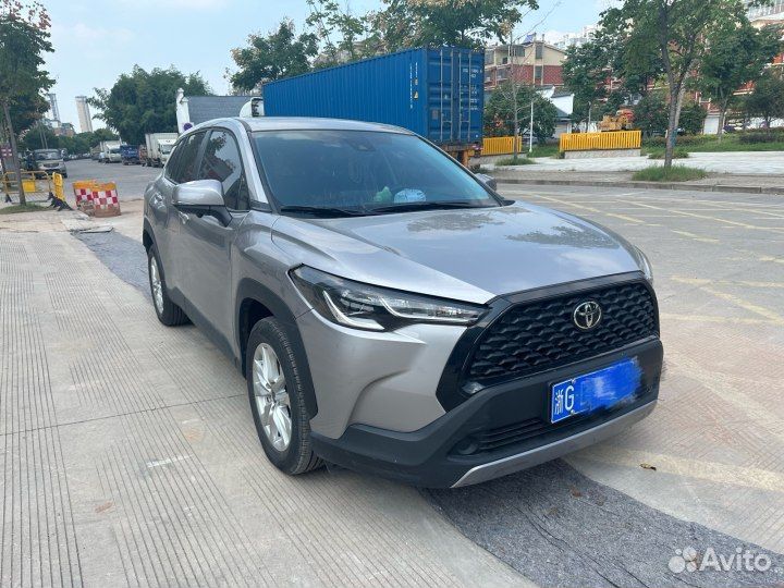 Авто на заказ с Китая Toyota Corolla Cross 2,0 202