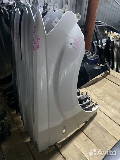 Крыло правое Mitsubishi Outlander Xl