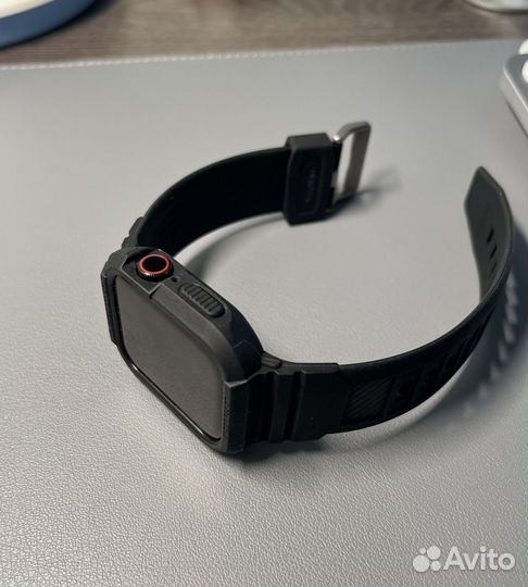 Ремешок чехол Spigen Armor Pro для Apple Watch