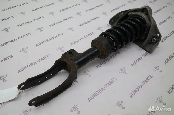 Стойка амортизационная audi Q7 2009-2015