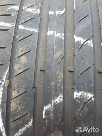 Continental ContiSportContact 5P 225/40 R19 93Y