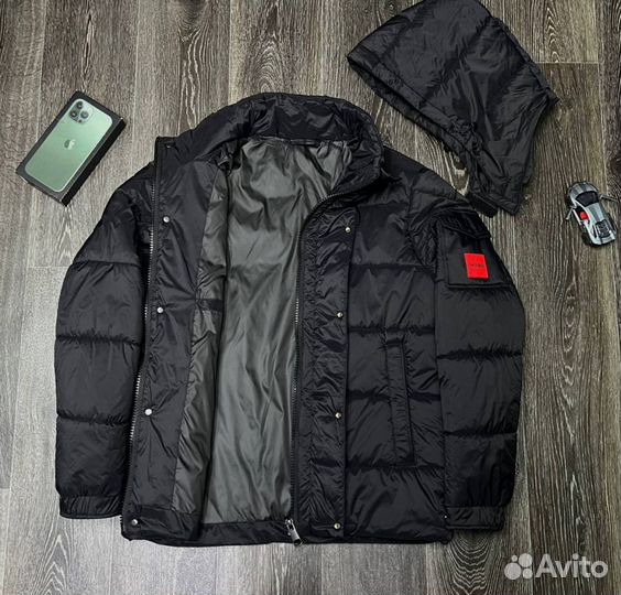 Легкие куртки Hugo Boss эргономичные