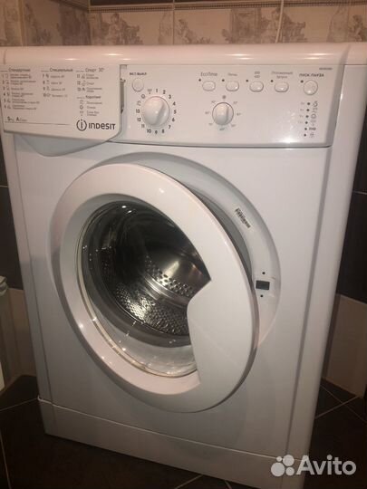 Стиральная машина Indesit бу