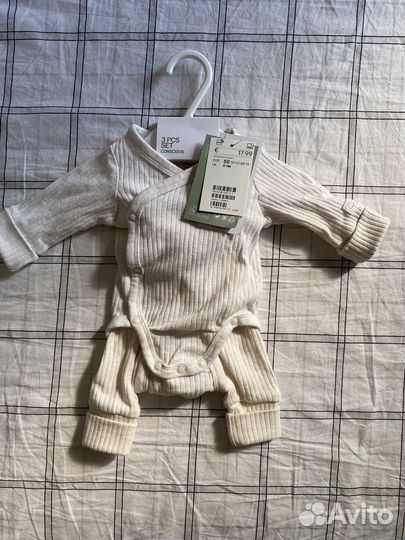 Новый комплект на выписку новорожденному HgM