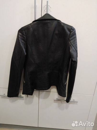 Куртка кожаная женская
