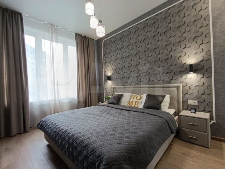 Квартира-студия, 42 м², 10/18 эт.