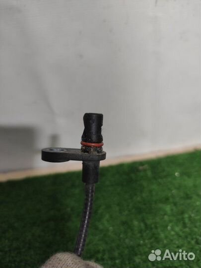 Датчик ABS задний Suzuki Swift ZC72S K12B 2013