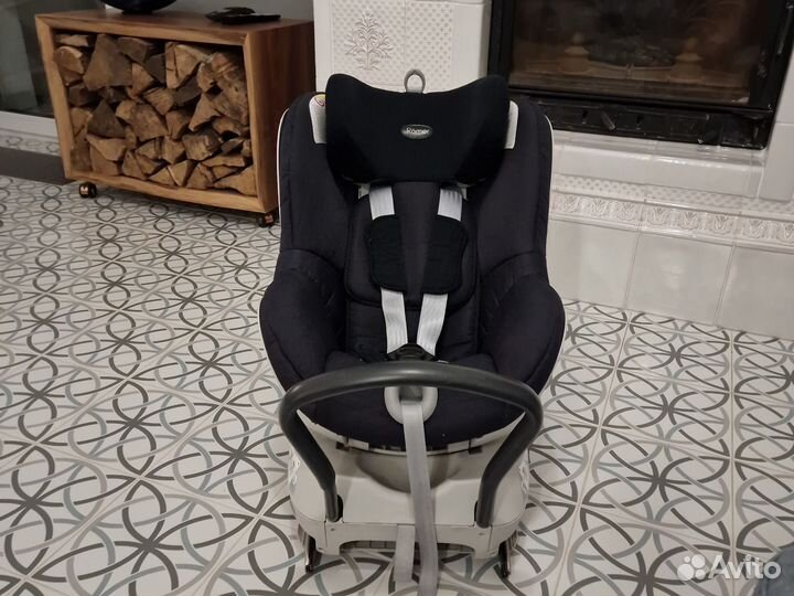 Автокресло britax romer trifix2 i size