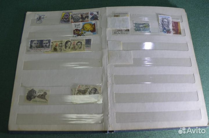 Альбом с марками (примерно 100 штук). Разные тема