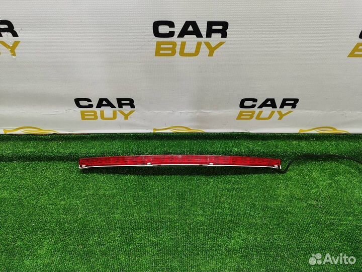 Дополнительный стоп-сигнал Mercedes-Benz C-Класс