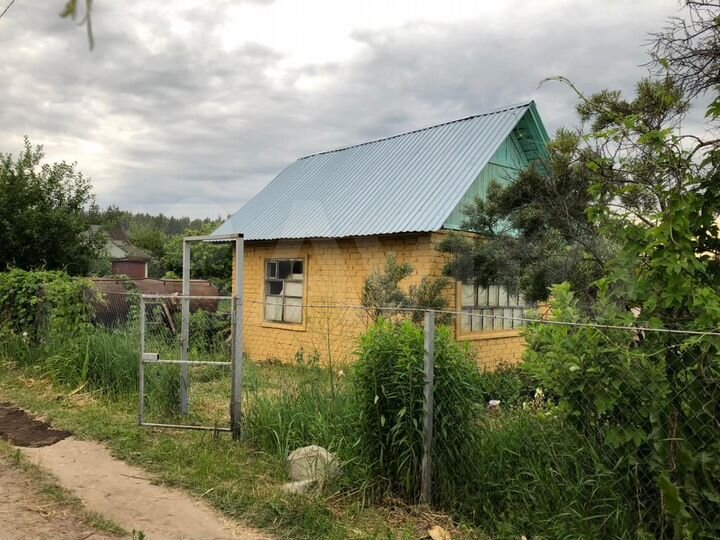 Дача 20 м² на участке 7 сот.