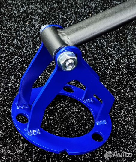 Распорка передняя верхняя Lexus IS 2-3 2005+