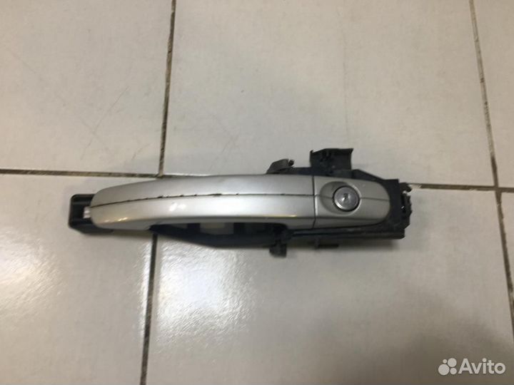 Ручка двери передней наружная правая Ford Focus 2