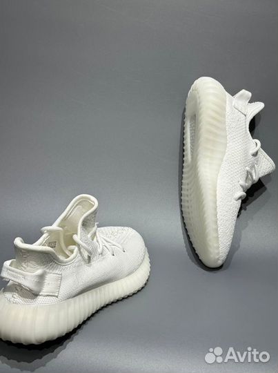 Кроссовки Yeezy Boost 350 V2 White Люкс