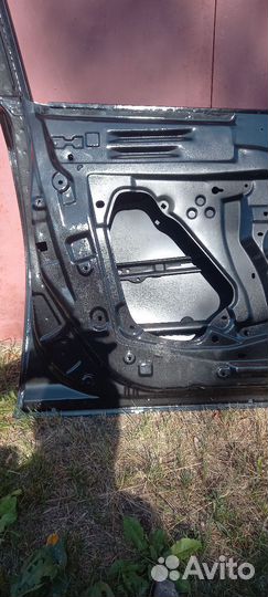 Передняя левая дверь Ниссан сентра