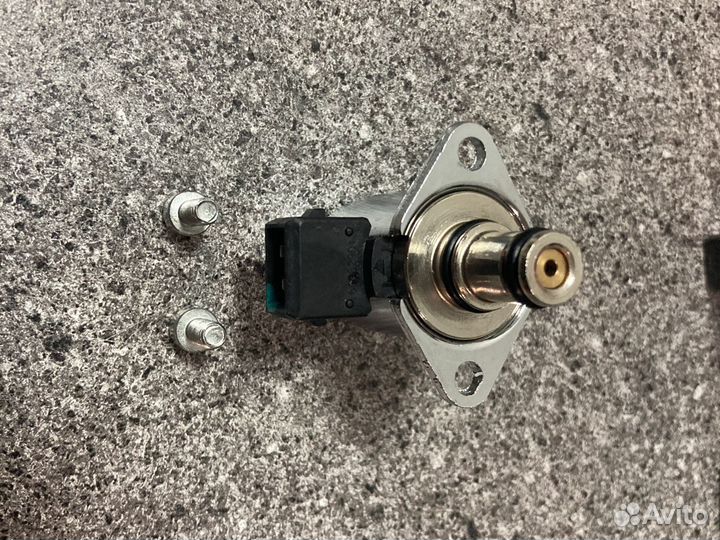 Клапан рулевой рейки Mercedes w221 новая деталь