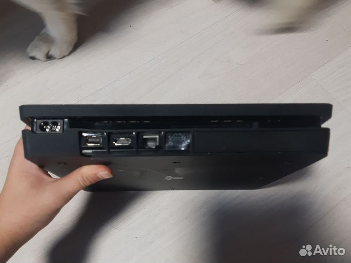Sony PS4 slim 1tb