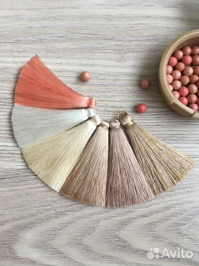 Серьги-кисти