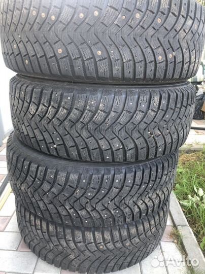 Michelin Latitude X-Ice North 225/65 R17