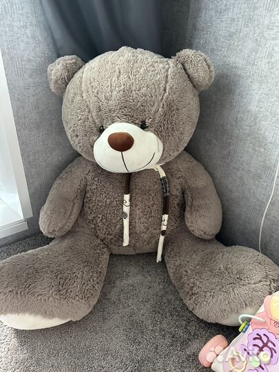 Плюшевый медведь