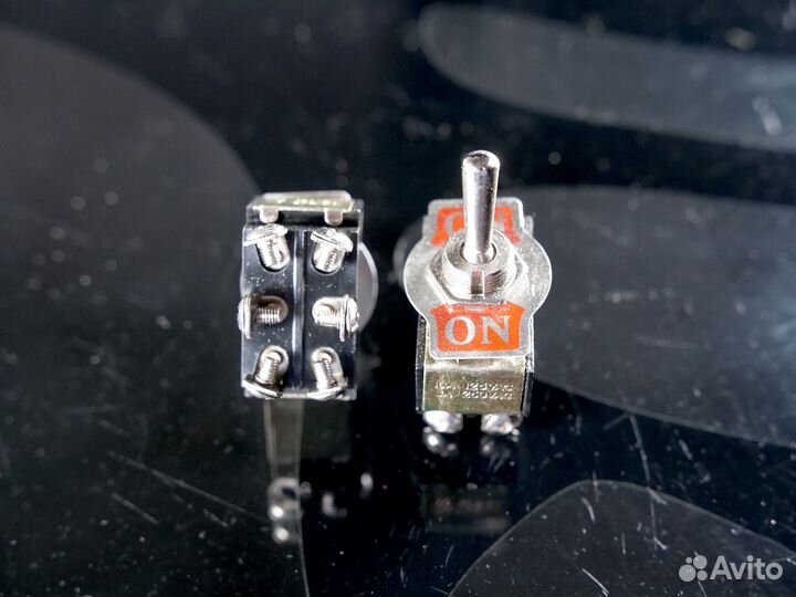 Переключатель 250V 6A два положения усиленный