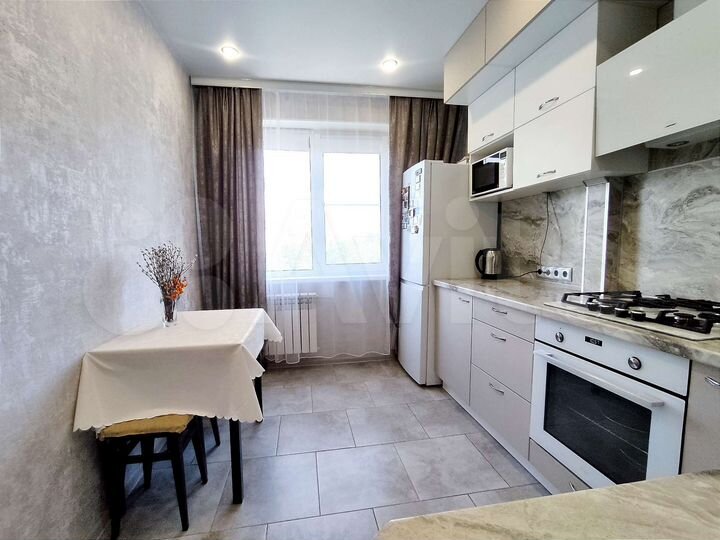 2-к. квартира, 50,6 м², 4/10 эт.