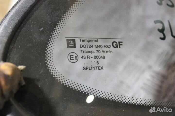 Стекло кузовное глухое заднее правое Opel Vectra B