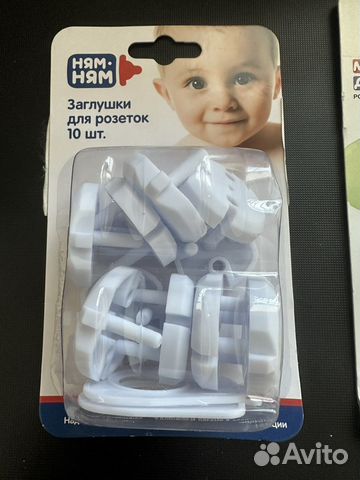 Накладки на углы и заглушки для розеток