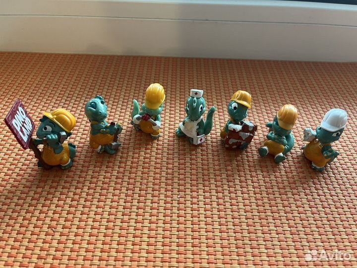 Лягушки, гномы, динозавры из киндоров 90-х