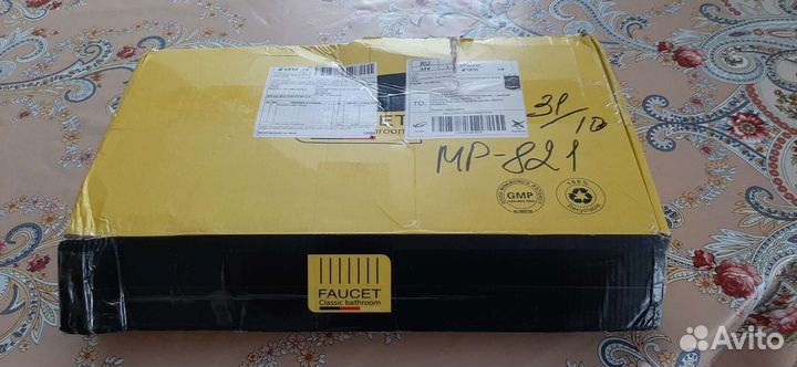 Смеситель для кухни новый