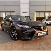 Toyota Camry 2.5 AT, 2019, 96 000 км, с пробегом, цена 2 800 000 руб.