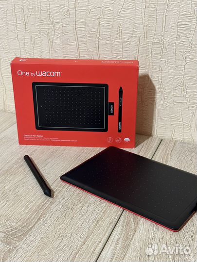 Графический планшет One by Wacom