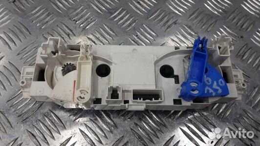 Блок управления печки и климат-контроля renault me