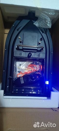 Прикормочный кораблик Тритон 2