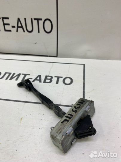 Ограничитель двери передний левый Mazda 6 GJ 2014