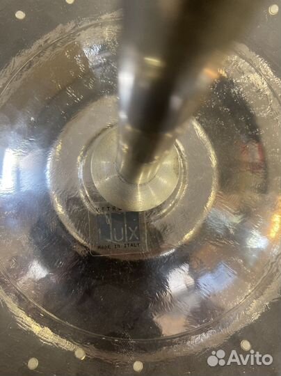 Ваза для фруктов на ножке