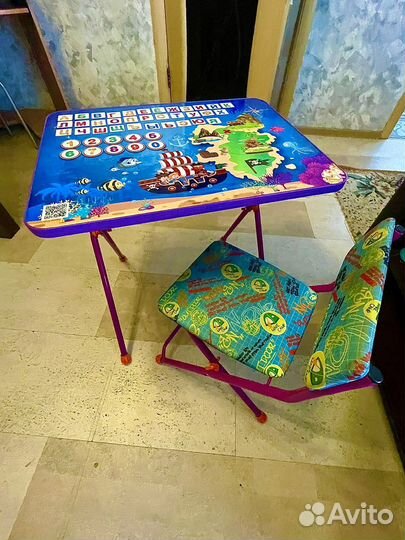 Детский стол и стул складной