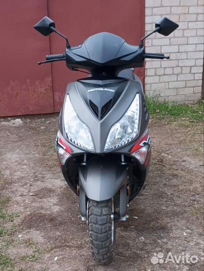 Скутер продам