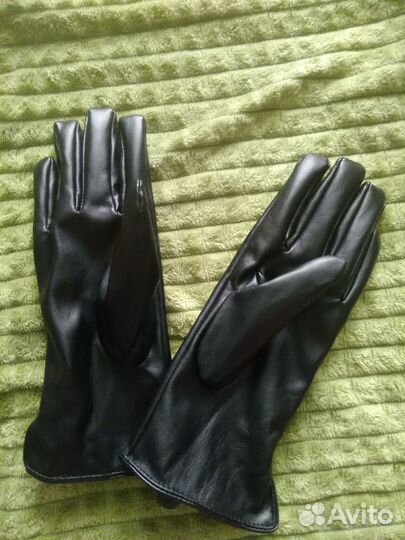 Перчатки новые кожаные на байке